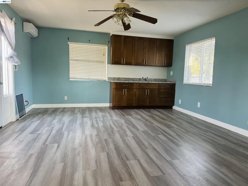 2102 Overhill Road Concord CA 94520