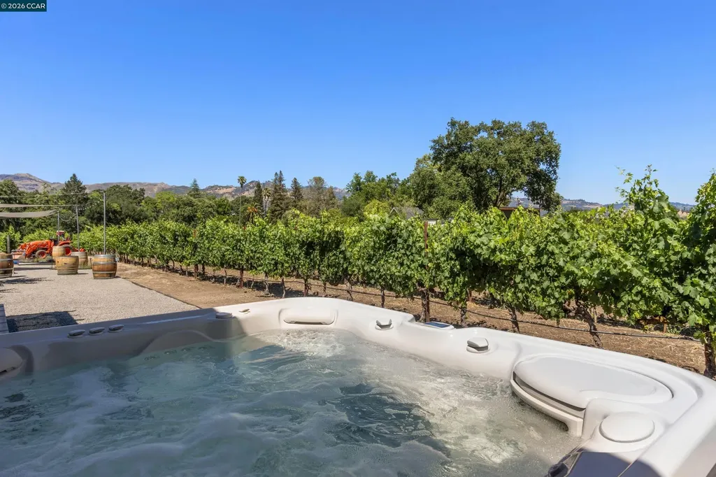 100 Foothill Boulevard Calistoga CA 94515