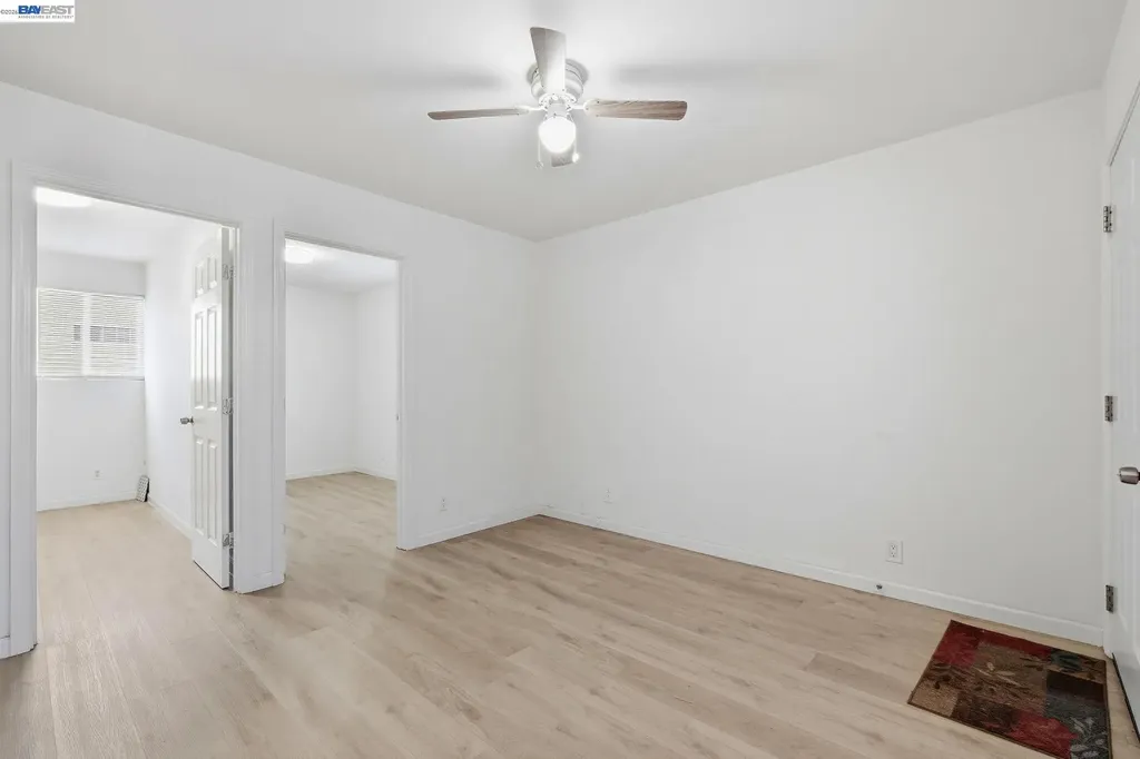 2043 Reynolds Street San Leandro CA 94577