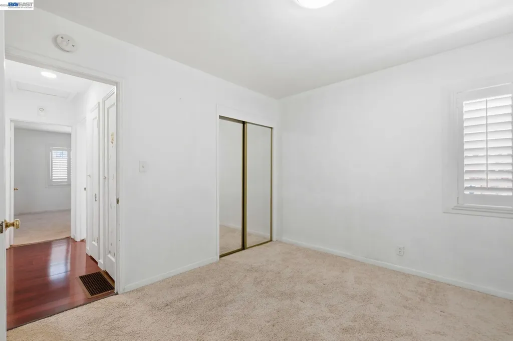 2043 Reynolds Street San Leandro CA 94577