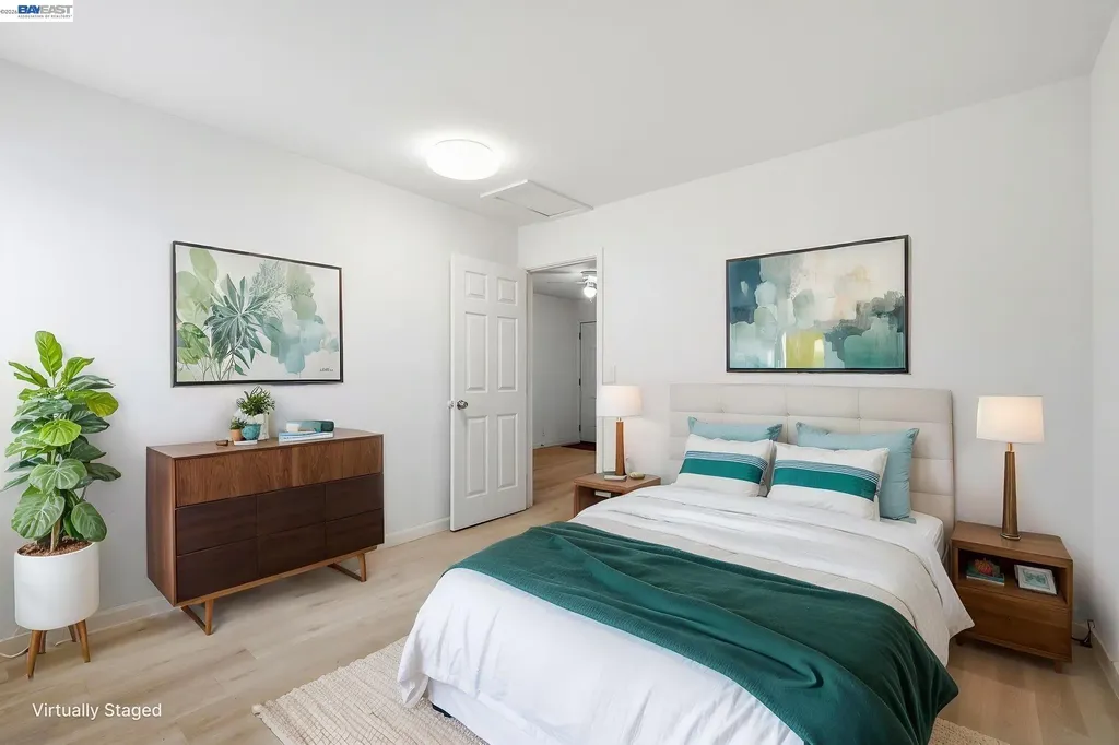 2043 Reynolds Street San Leandro CA 94577
