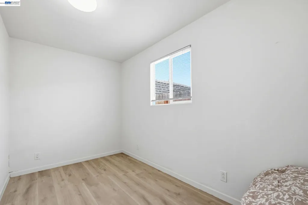 2043 Reynolds Street San Leandro CA 94577