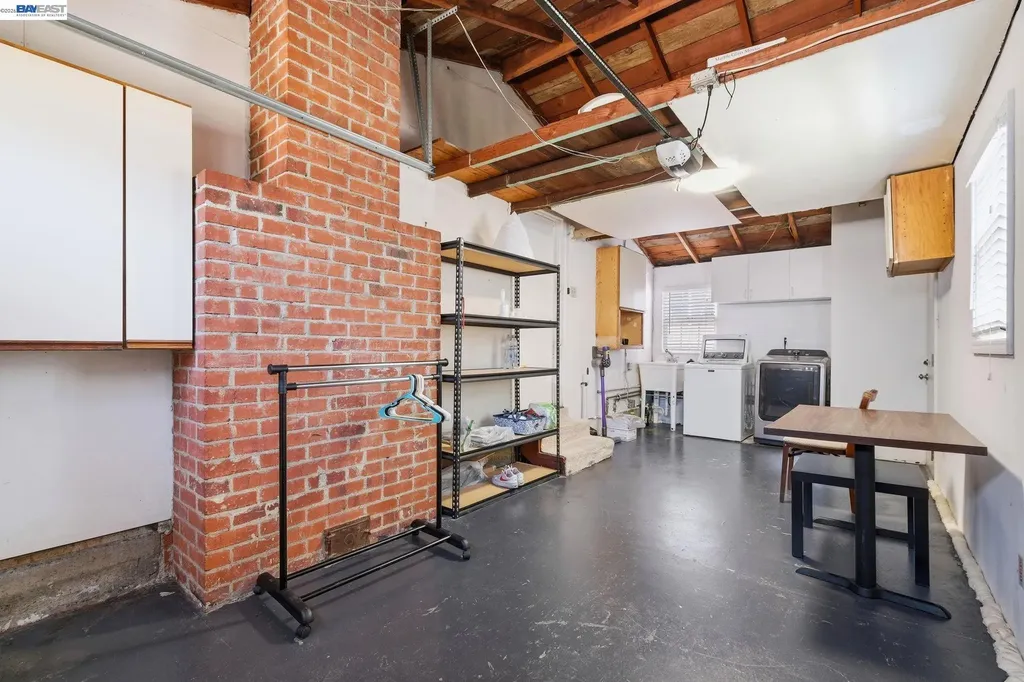 2043 Reynolds Street San Leandro CA 94577