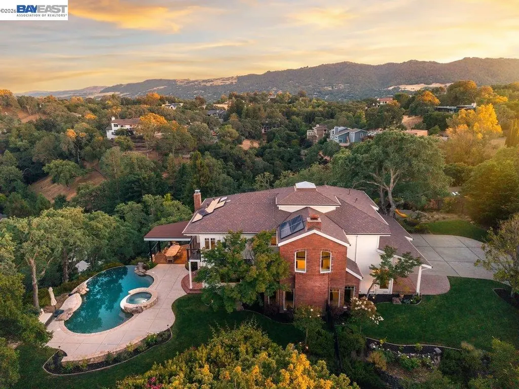 16 Ardendale Court Alamo CA 94507