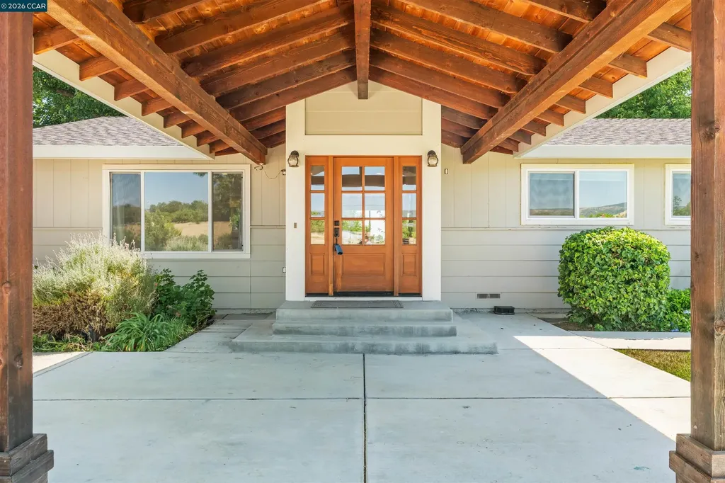 7408 Junebug Lane Vacaville CA 95688
