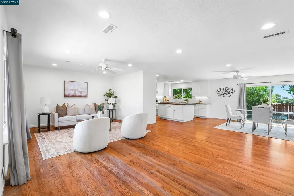 7408 Junebug Lane Vacaville CA 95688