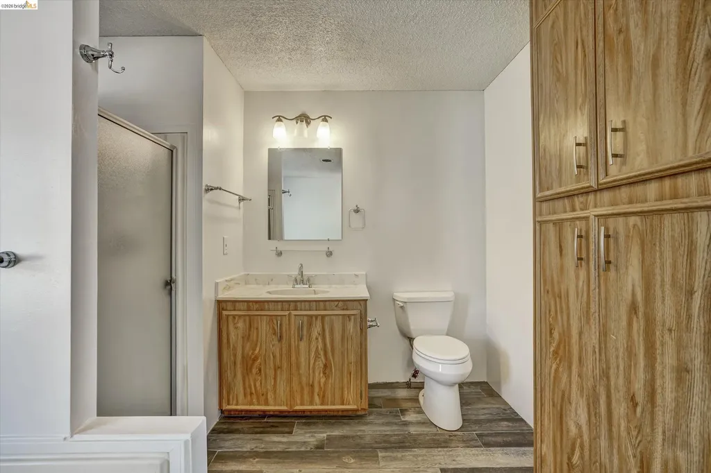 29385 Providence Way Hayward CA 94544