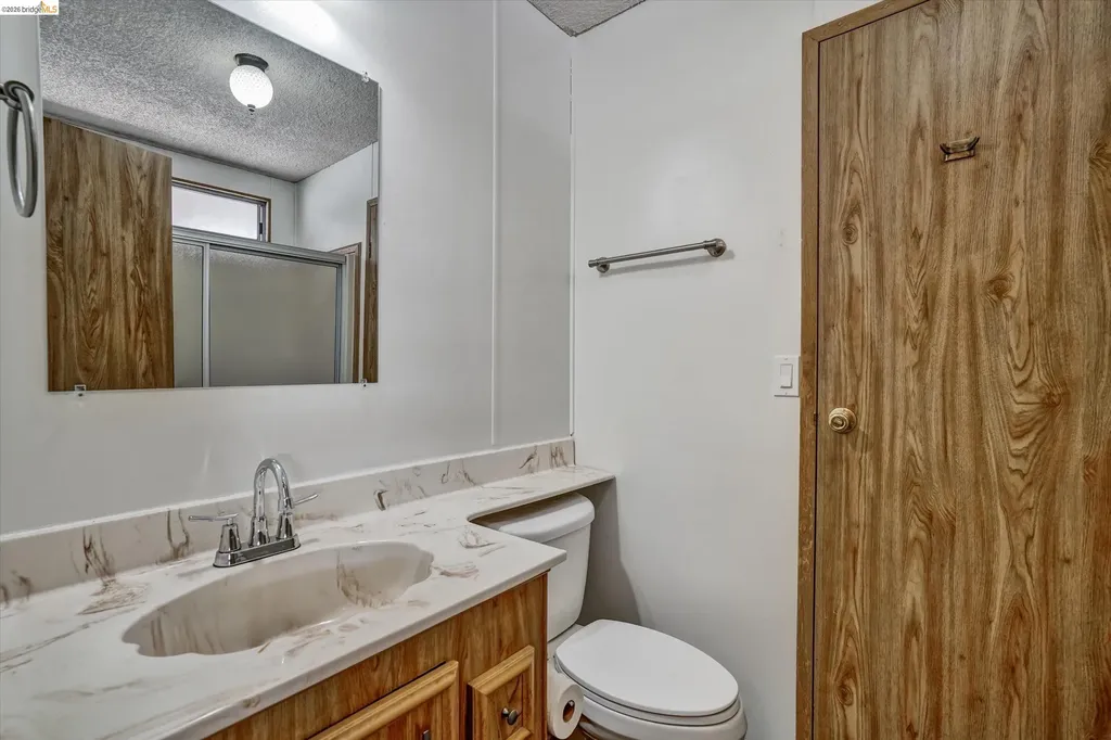 29385 Providence Way Hayward CA 94544