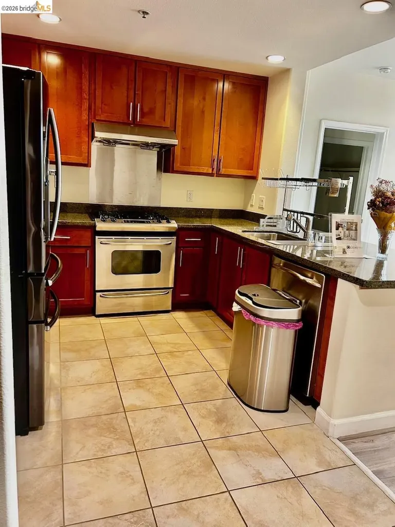 423 7th Street Oakland CA 94607