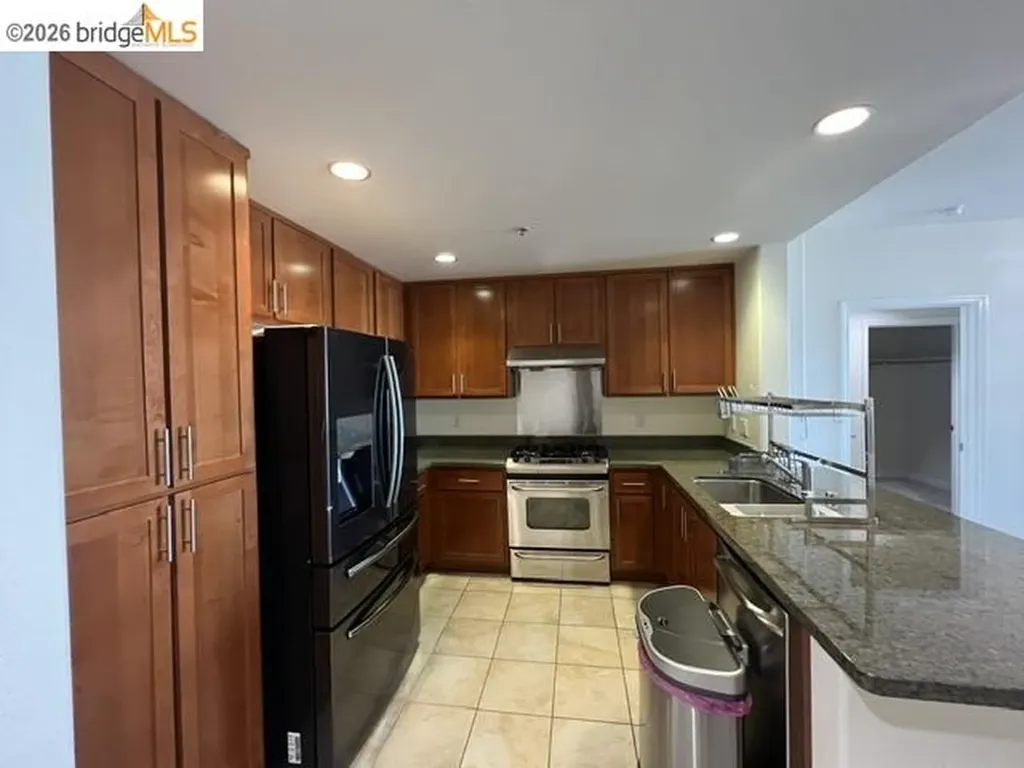 423 7th Street Oakland CA 94607