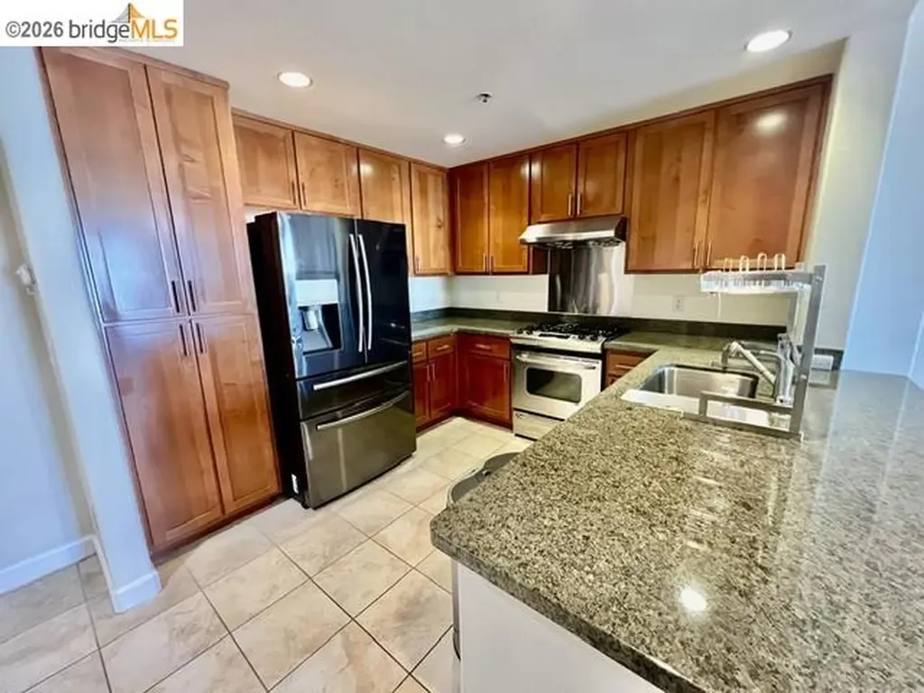 423 7th Street Oakland CA 94607