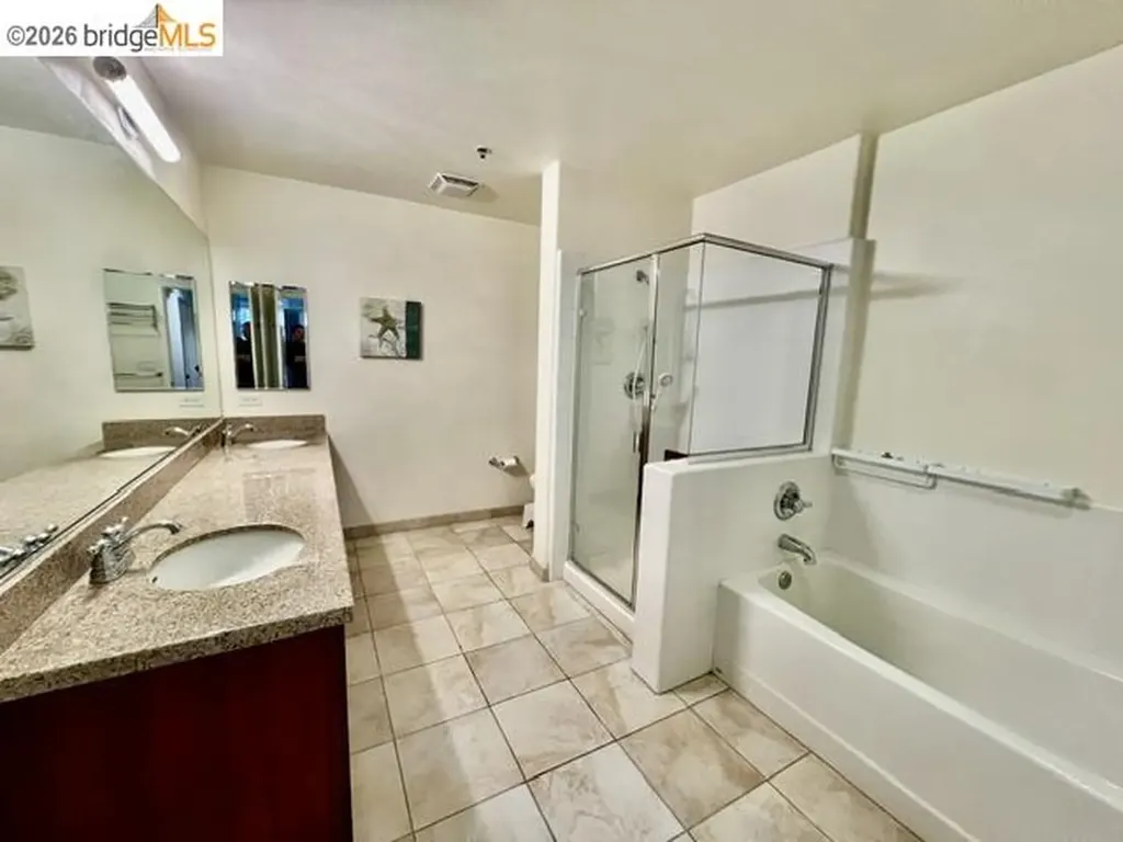 423 7th Street Oakland CA 94607