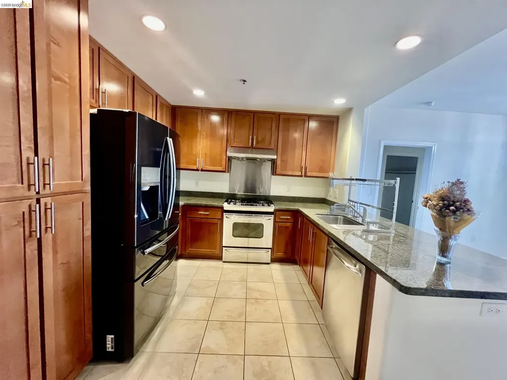 423 7th Street Oakland CA 94607