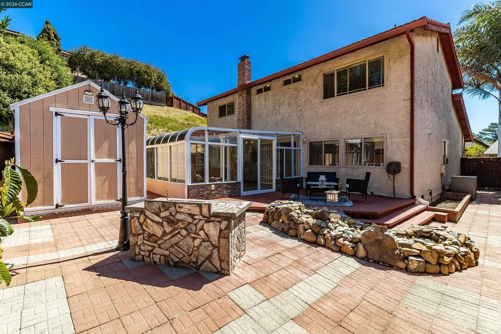 1243 Fairway Drive Richmond CA 94803