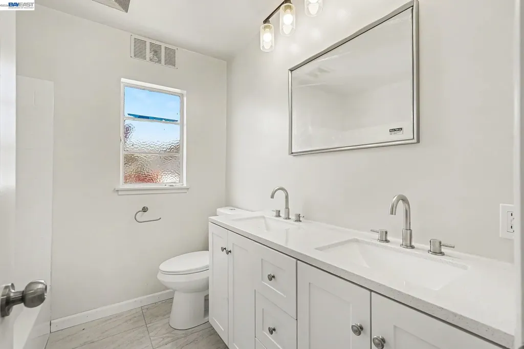15006 Alexandria Street San Leandro CA 94579