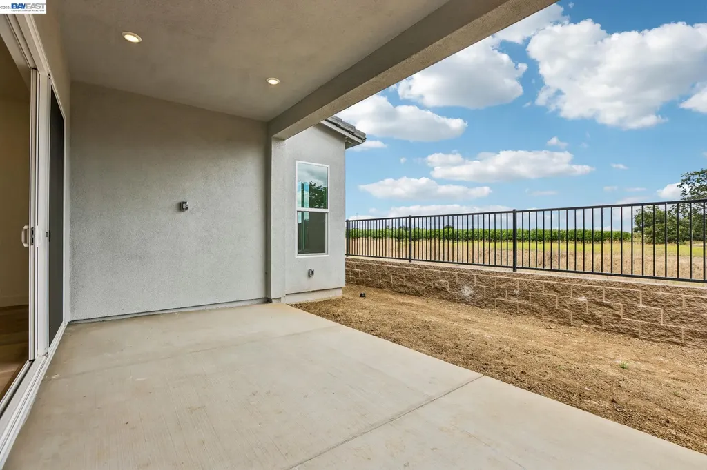 1087 Riverbend Drive Brentwood CA 94513