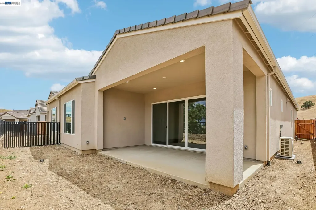 1079 Riverbend Drive Brentwood CA 94513