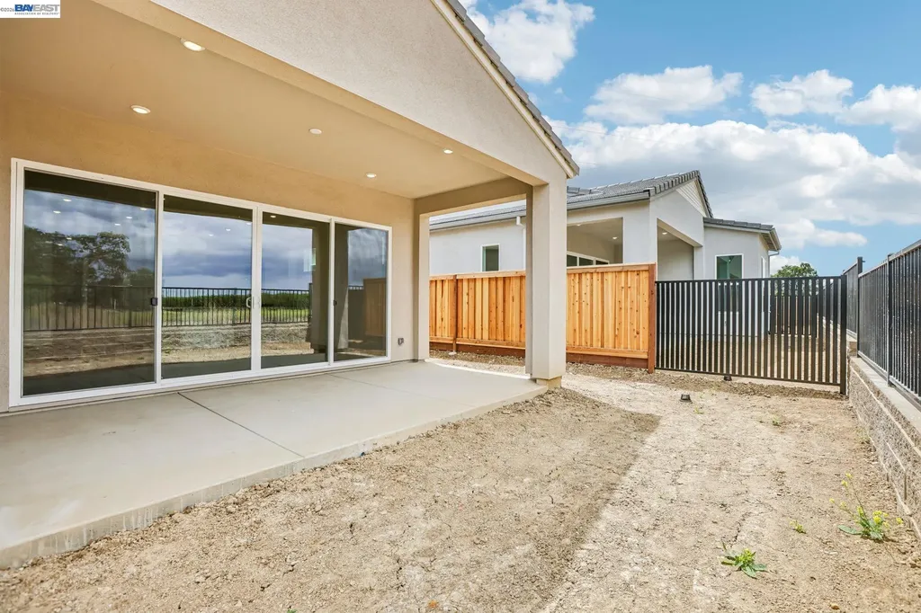 1079 Riverbend Drive Brentwood CA 94513