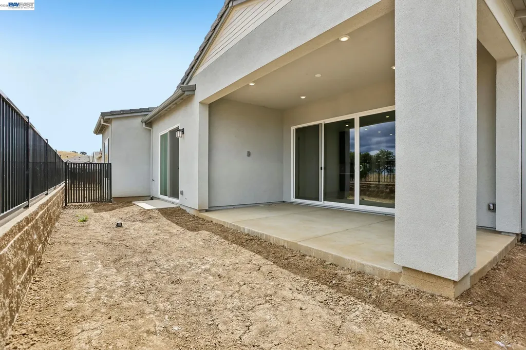 1095 Riverbend Drive Brentwood CA 94513