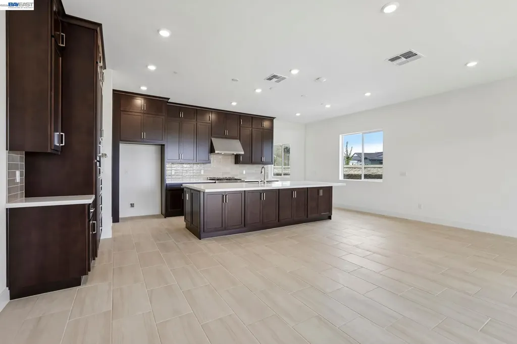 1095 Riverbend Drive Brentwood CA 94513