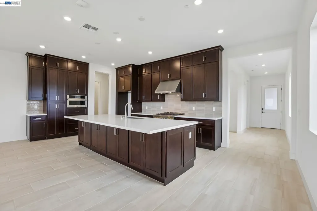 1095 Riverbend Drive Brentwood CA 94513