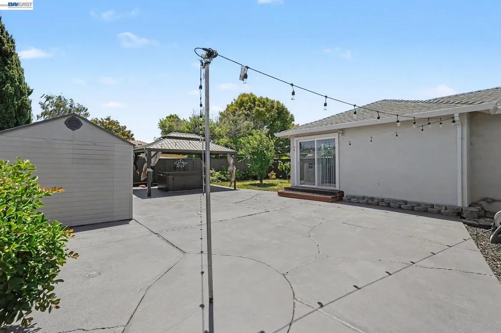 1598 Beechwood Avenue San Leandro CA 94579