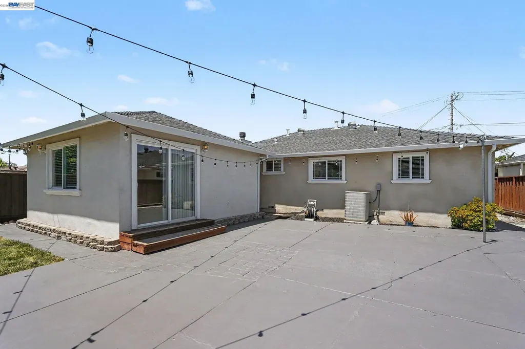 1598 Beechwood Avenue San Leandro CA 94579
