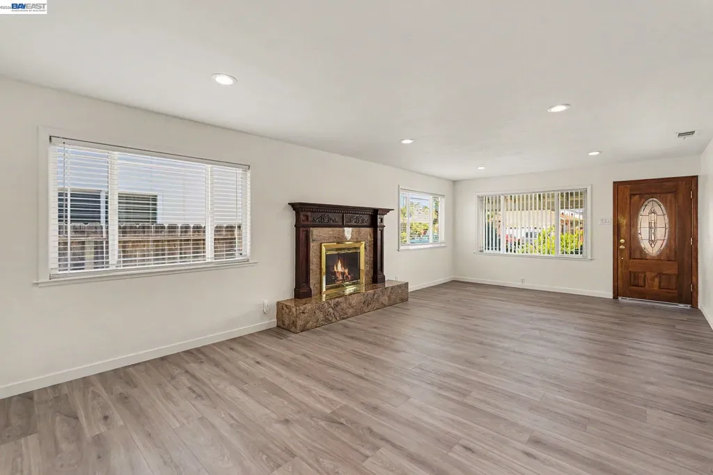 1598 Beechwood Avenue San Leandro CA 94579