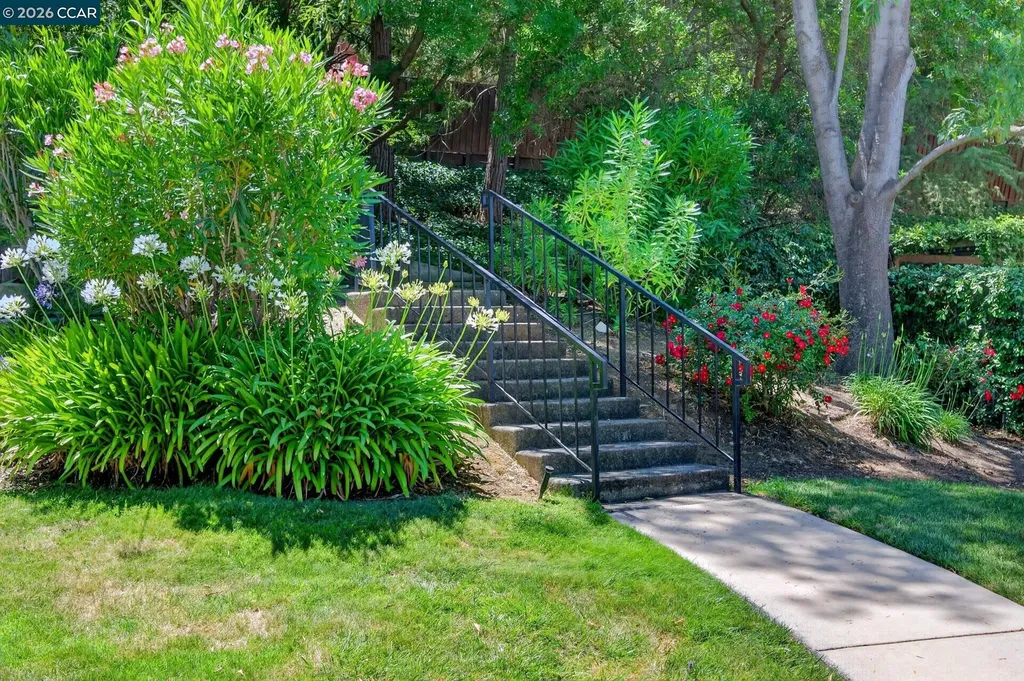 726 Buena Vista Place Walnut Creek CA 94597