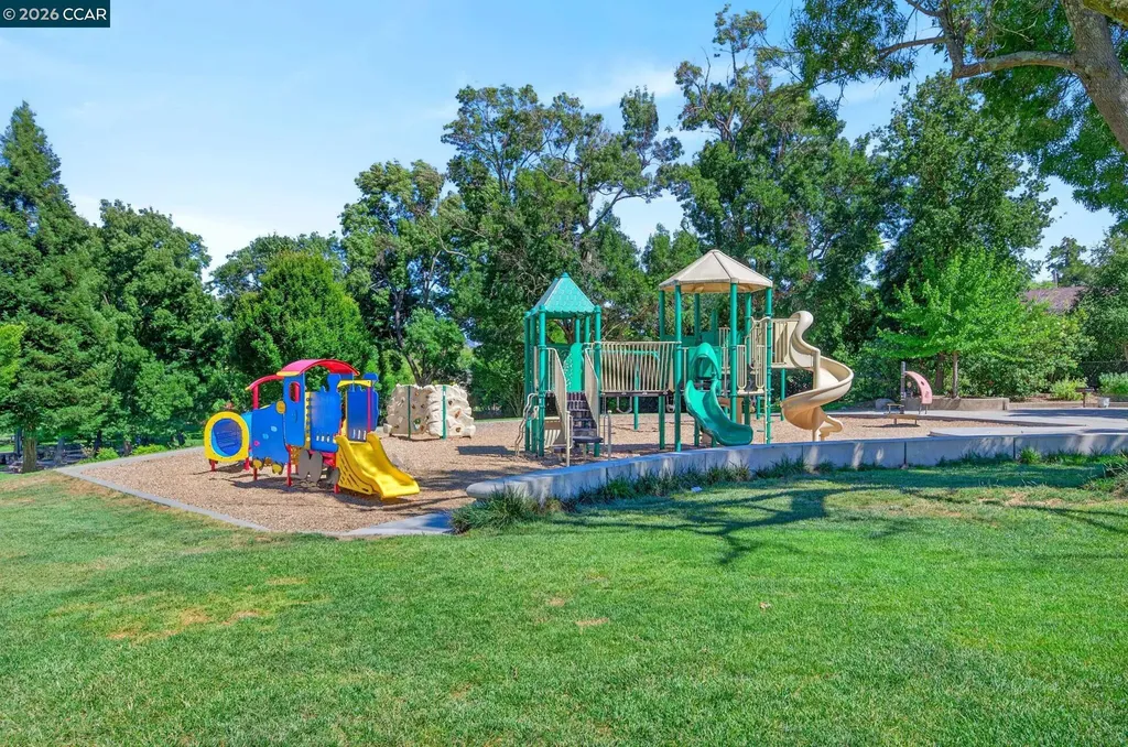 726 Buena Vista Place Walnut Creek CA 94597