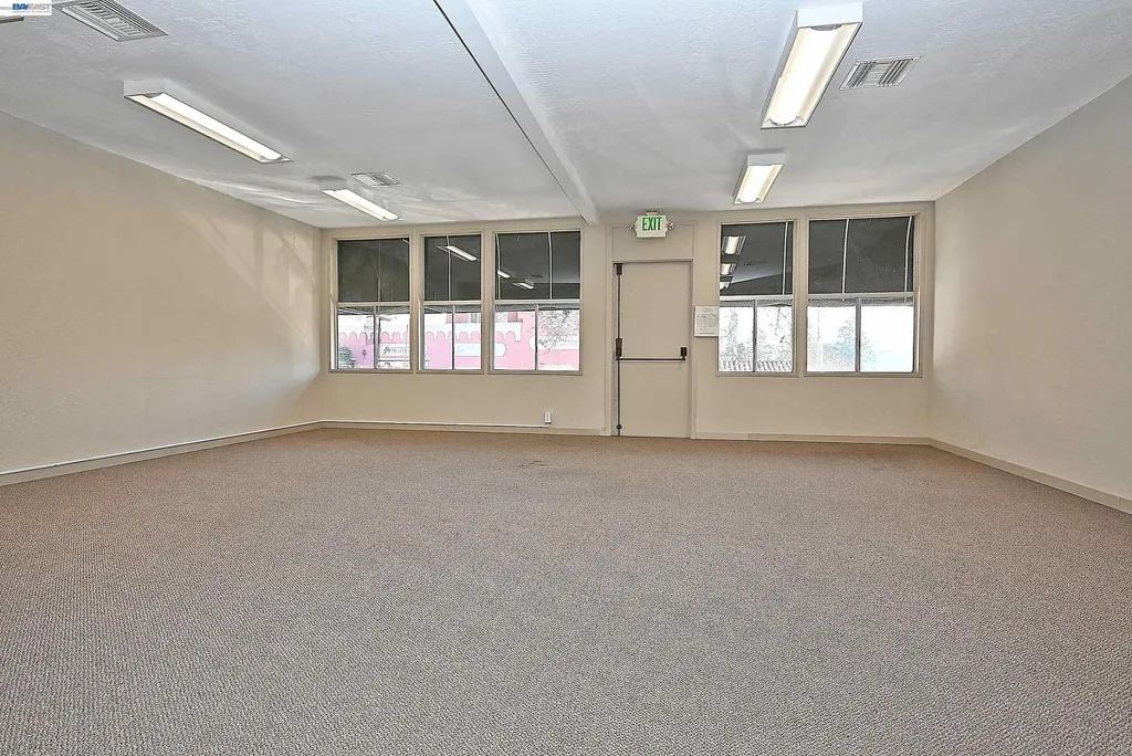 6211 A La Salle Avenue Oakland CA 94611