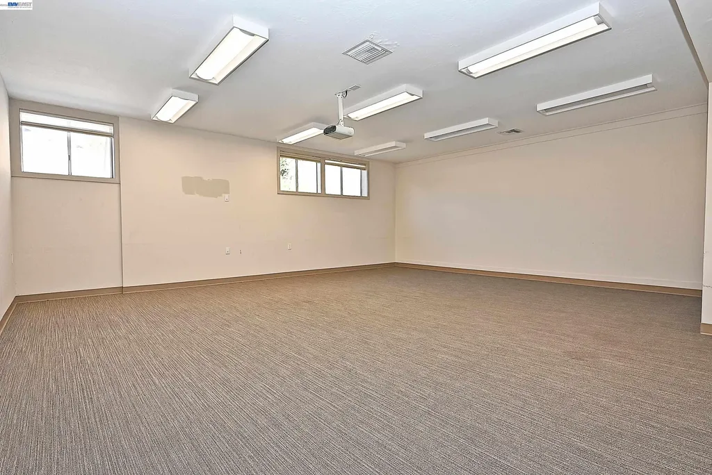 6211 A La Salle Avenue Oakland CA 94611