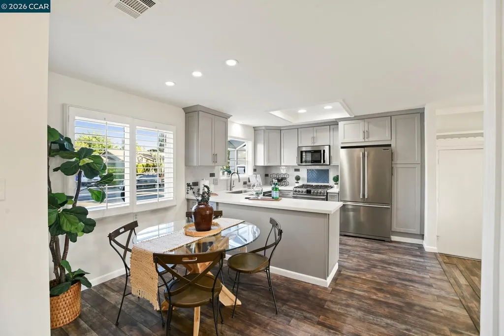 1842 Woodsdale Court Concord CA 94521