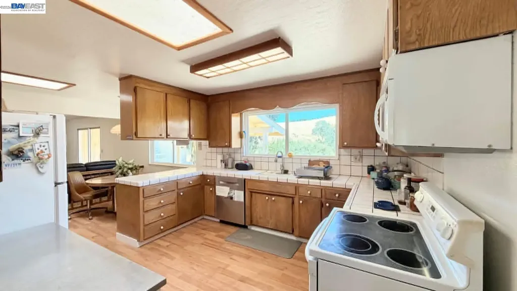 17101 Marsh Creek Road Clayton CA 94517