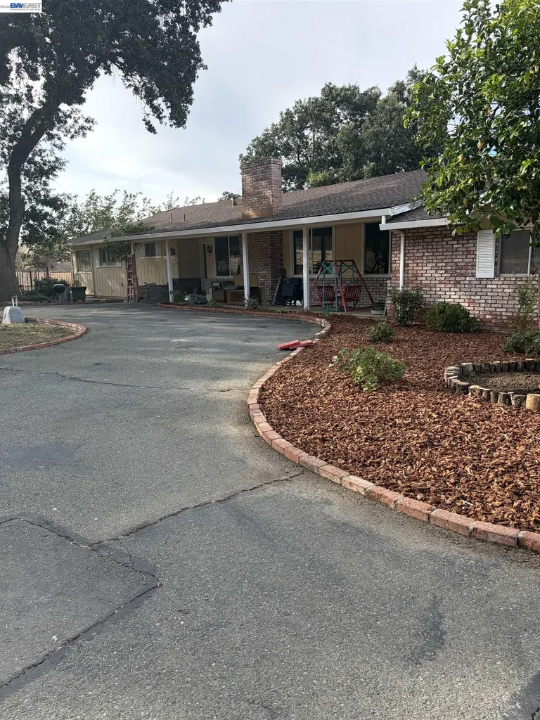 17101 Marsh Creek Road Clayton CA 94517