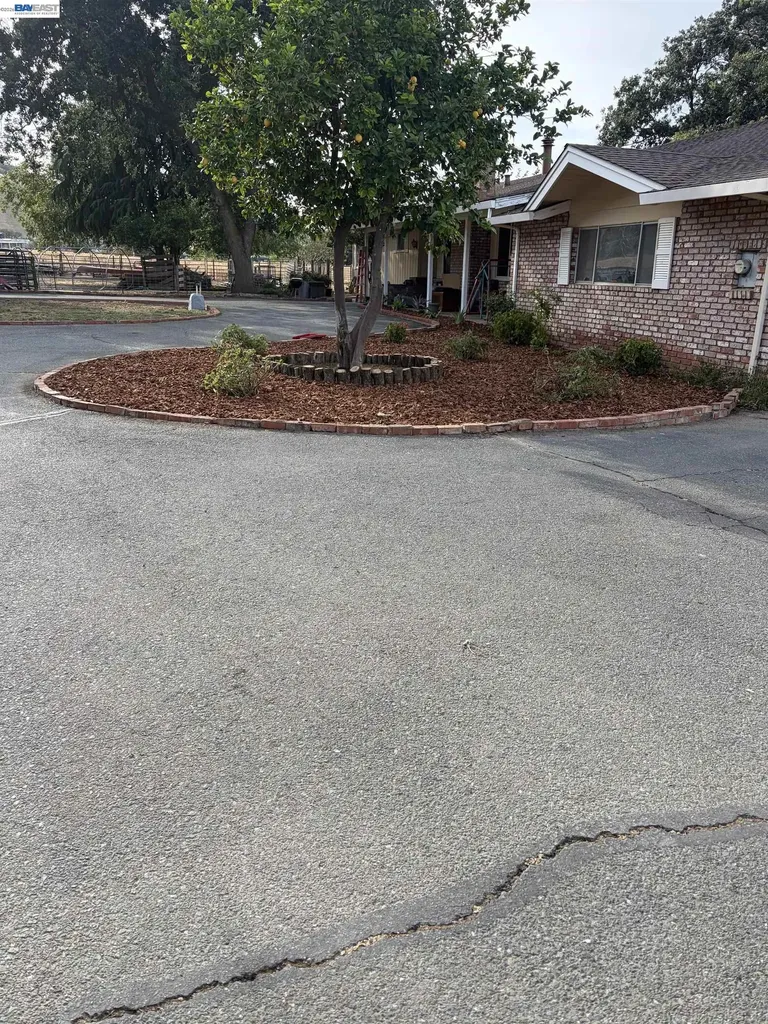 17101 Marsh Creek Road Clayton CA 94517