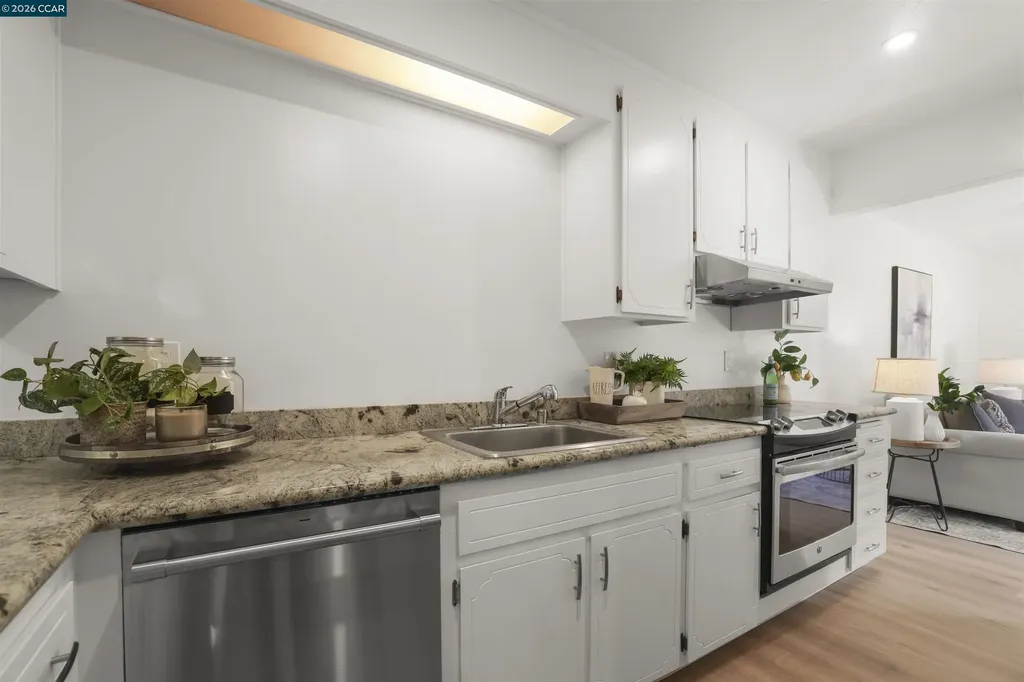 1767 Holland Circle Walnut Creek CA 94597