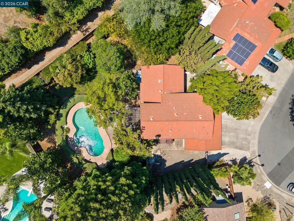 721 Black Point Place Clayton CA 94517