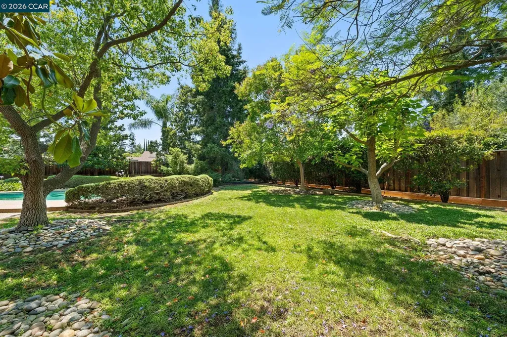 721 Black Point Place Clayton CA 94517