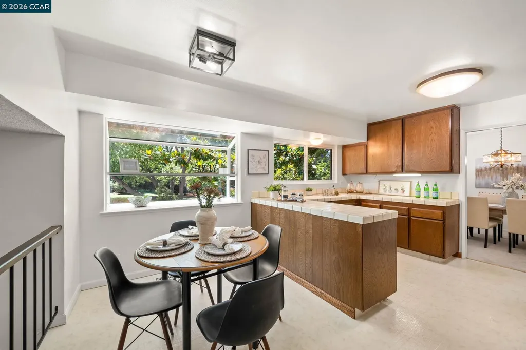 721 Black Point Place Clayton CA 94517