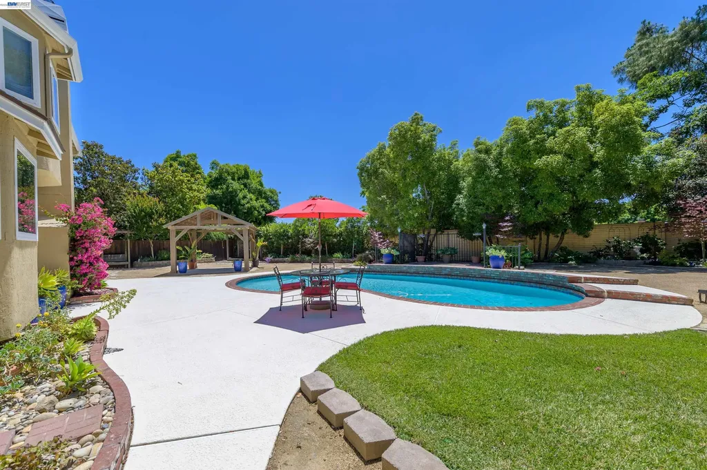 4183 Hall Court Pleasanton CA 94566