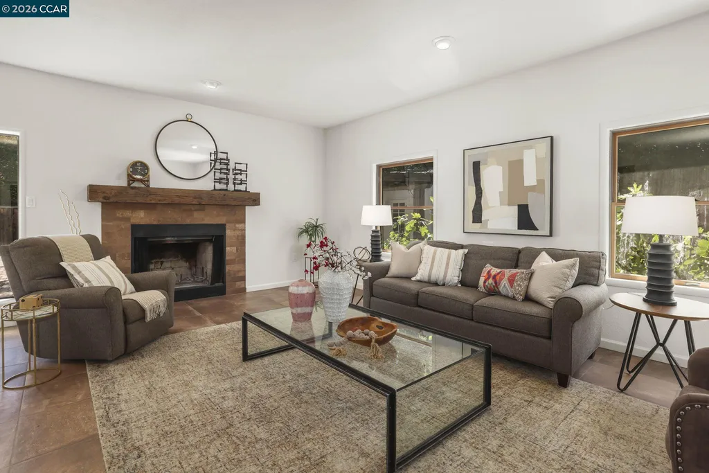 2157 Whyte Park Avenue Walnut Creek CA 94595