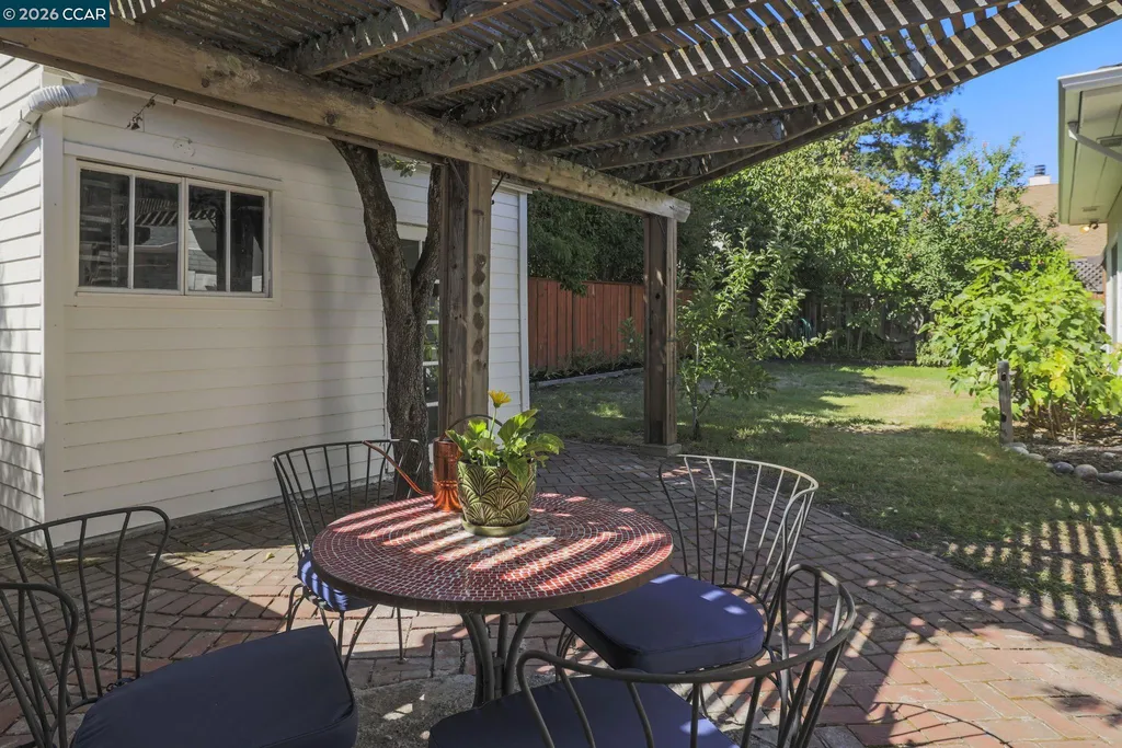 2157 Whyte Park Avenue Walnut Creek CA 94595