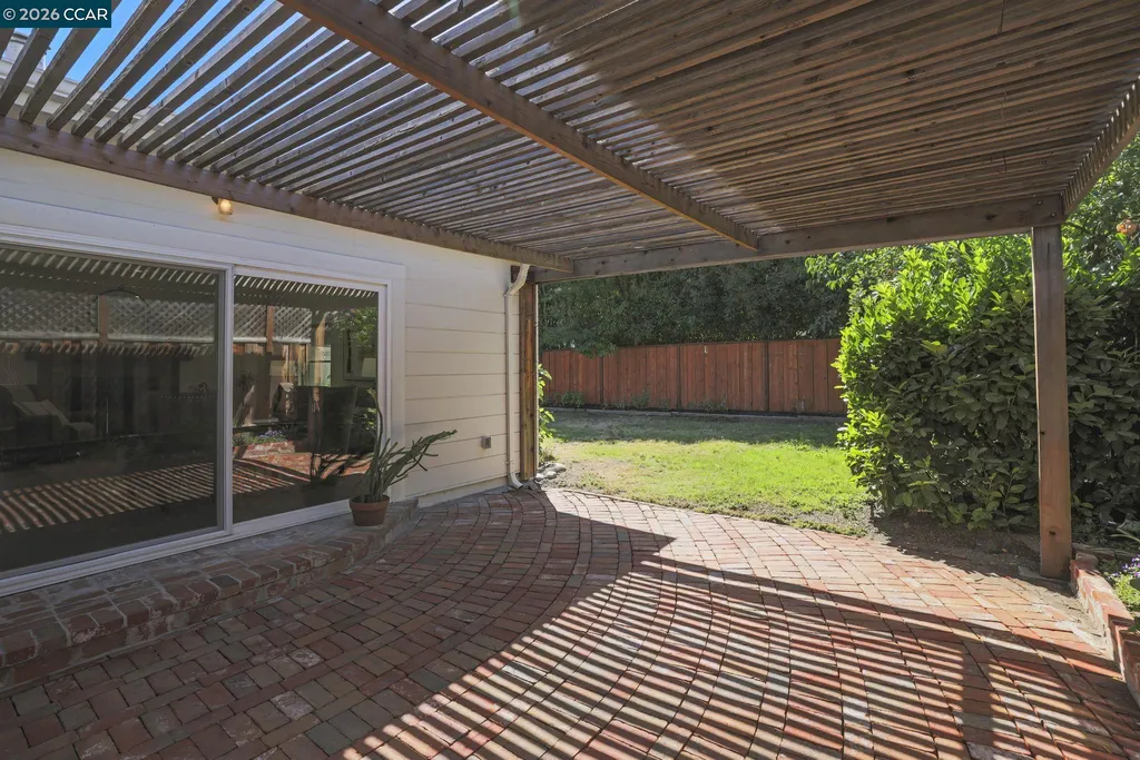 2157 Whyte Park Avenue Walnut Creek CA 94595