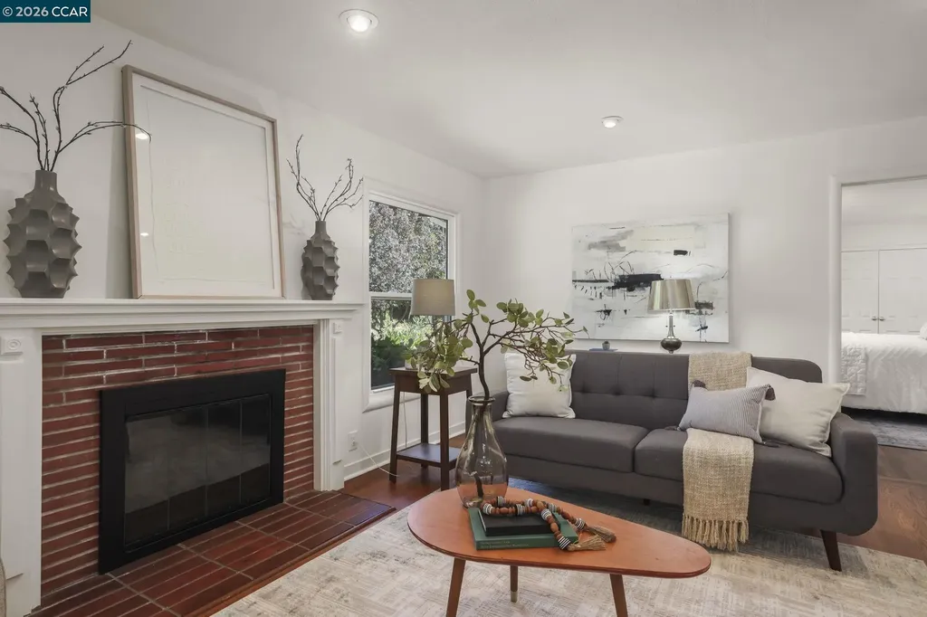 2157 Whyte Park Avenue Walnut Creek CA 94595