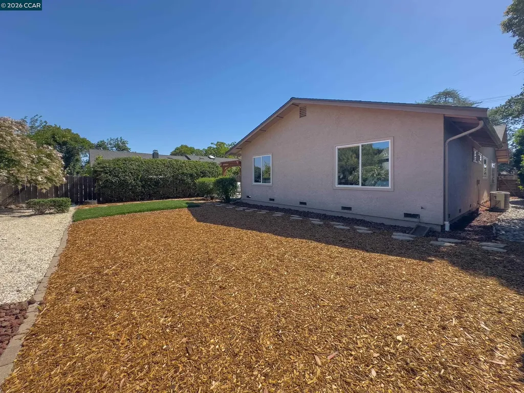 1759 Elm Road Concord CA 94519