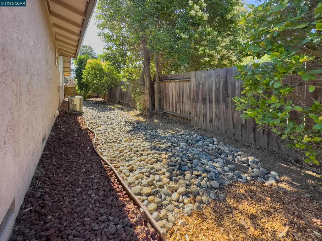 1759 Elm Road Concord CA 94519