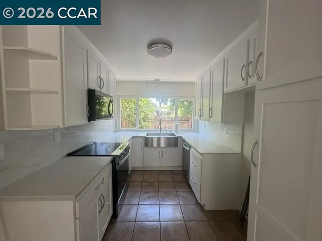 1759 Elm Road Concord CA 94519