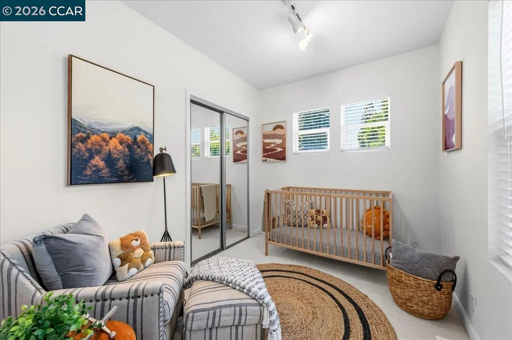 7568 Greenly Drive Oakland CA 94605
