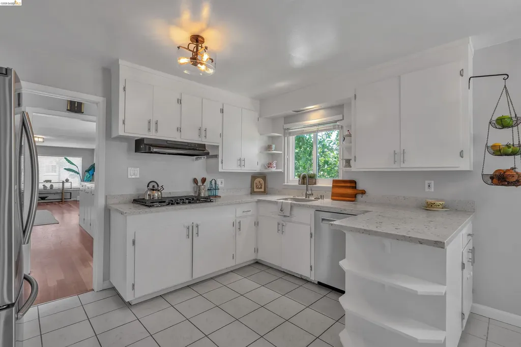 733 40th Street Richmond CA 94805